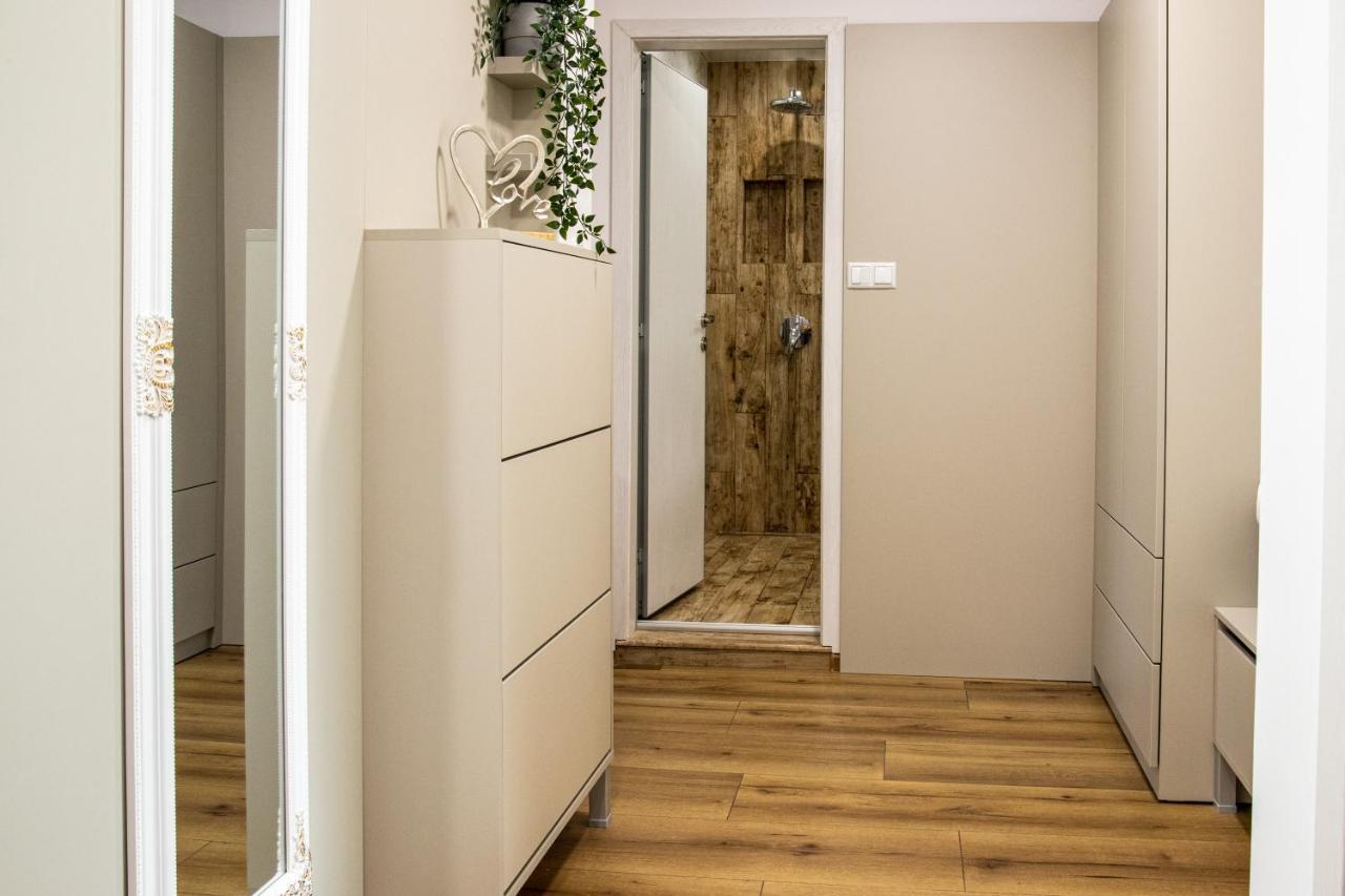 Vazov Apartment Kazanlak Luaran gambar