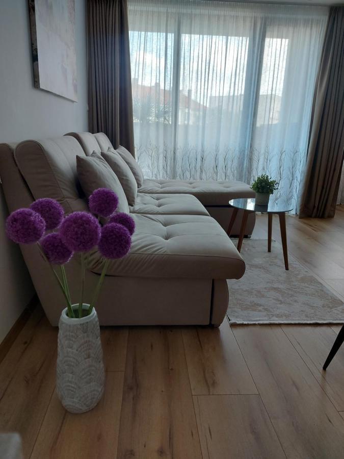 Vazov Apartment Kazanlak Luaran gambar
