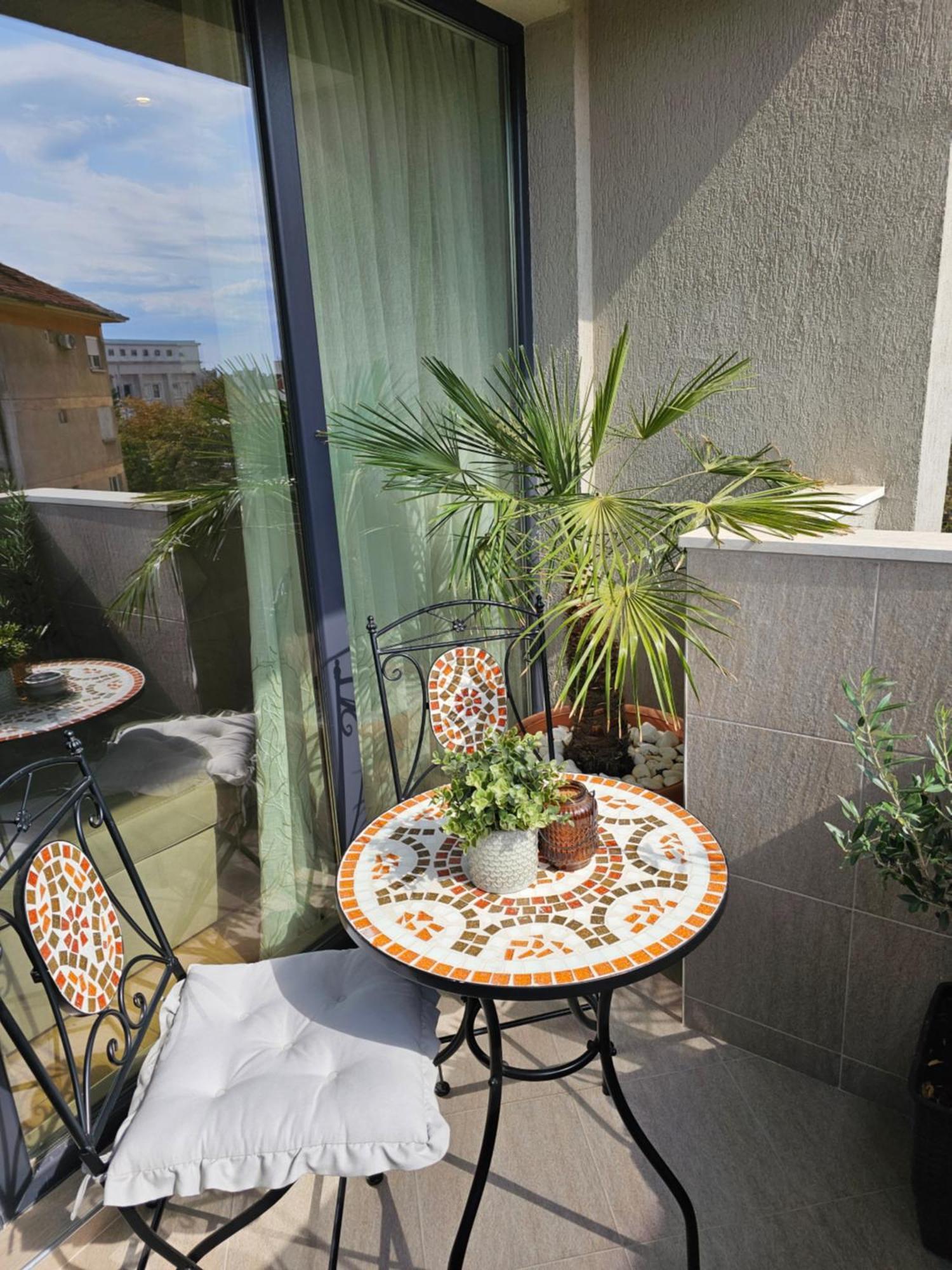 Vazov Apartment Kazanlak Luaran gambar